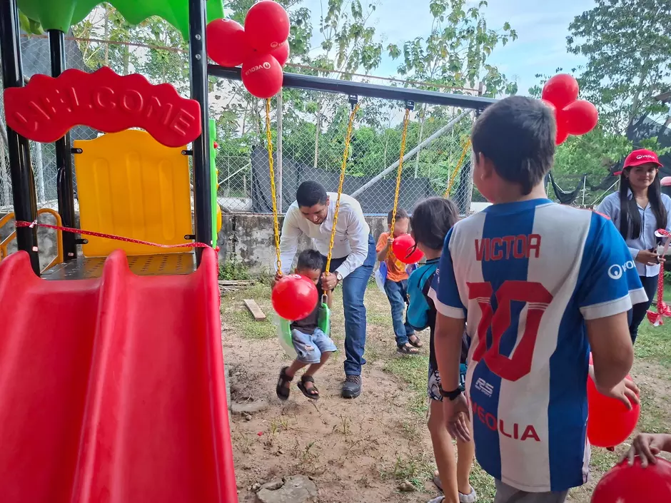Fortaleciendo el tejido comunitario: Veolia inaugura espacio recreativo para los niños de Patio Bonito, en Barrancabermeja