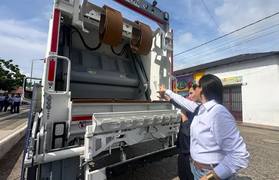 Aguachica recibe nueva flota vehícular, de última tecnología, que beneficiará a más de 31 mil usuarios 
